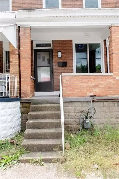816 Anaheim St, Pittsburgh, PA 15219