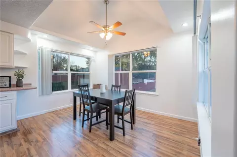 Dining - 136 Long Dr, Irwin, PA 15642 photo 1 of 2