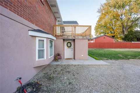 Exterior - 136 Long Dr, Irwin, PA 15642 photo 6 of 9