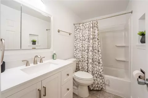Bath - 136 Long Dr, Irwin, PA 15642 photo 1 of 3