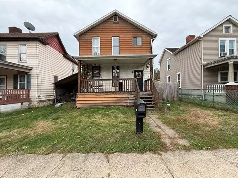 708 Monongahela Ave, Charleroi, PA 15022