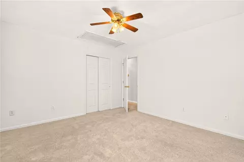 Bedroom - 126 Valley Rd, Eighty Four, PA 15330 photo 4 of 9
