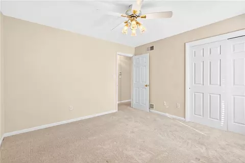 Bedroom - 126 Valley Rd, Eighty Four, PA 15330 photo 7 of 9
