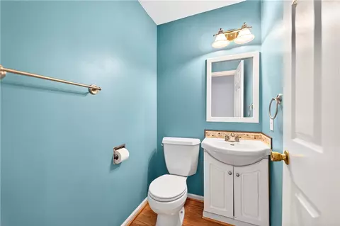 Bath - 126 Valley Rd, Eighty Four, PA 15330 photo 1 of 5