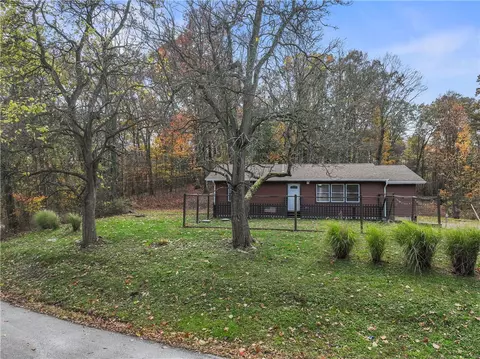 299 Ridge Rd, Darlington, PA 16115