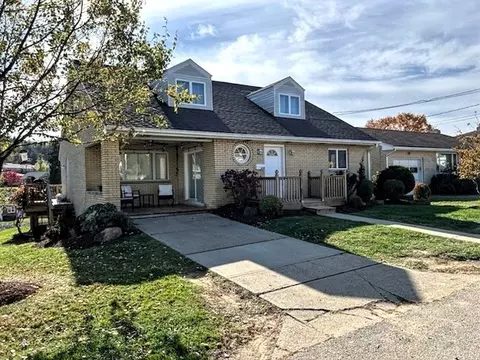 640 Green St, Belle Vernon, PA 15012