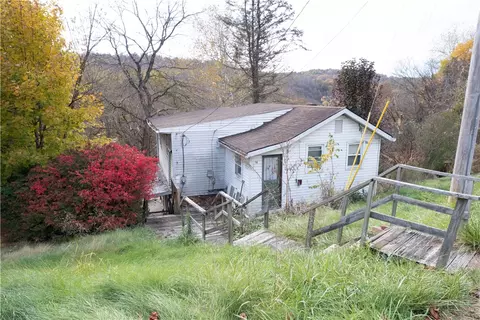 14 Cedar Ave, Aliquippa, PA 15001