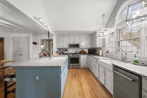2135 Duncan Ave, Allison Park, PA 15101 photo 12