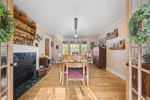 2135 Duncan Ave, Allison Park, PA 15101 photo 4