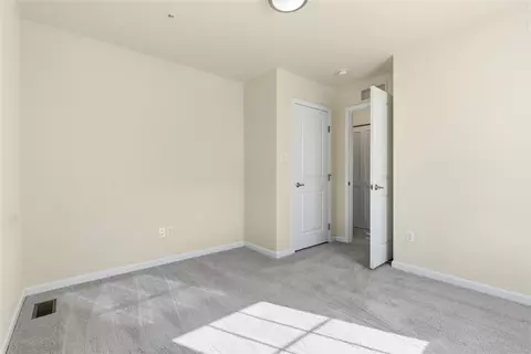Bedroom - 3001 Pointe Vw, Mars, PA 16046 photo 6 of 6
