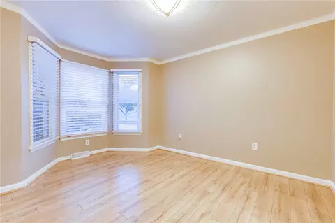 3 Colonial Cir, Irwin, PA 15642 photo 16