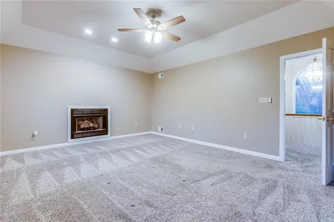 3 Colonial Cir, Irwin, PA 15642 photo 24