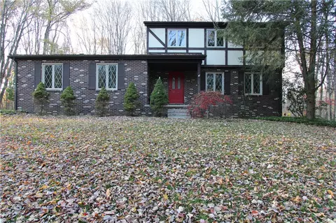 138 Beech Way, Pulaski, PA 16143