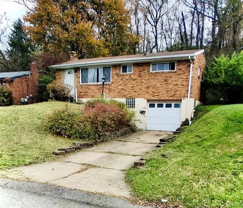 115 Keefer Dr, Pittsburgh, PA 15235