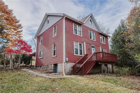 211 Old Mill Rd, Apollo, PA 15613
