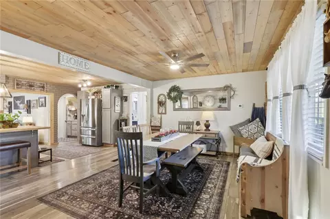 Dining - 628 Pine Run Rd, Apollo, PA 15613 photo 1 of 4