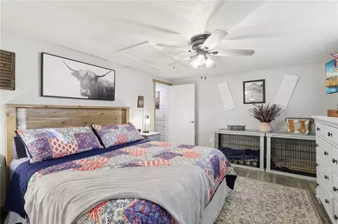 Bedroom - 628 Pine Run Rd, Apollo, PA 15613 photo 3 of 3