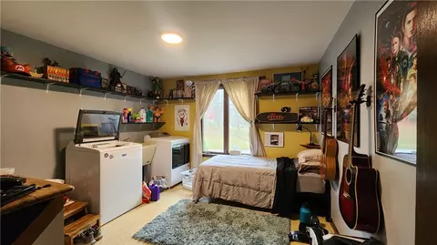 Bedroom - 107 Spring Hollow Dr, Apollo, PA 15613 photo 9 of 9