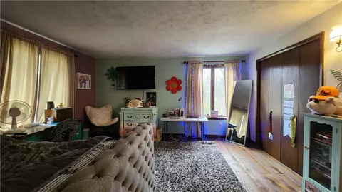 Bedroom - 107 Spring Hollow Dr, Apollo, PA 15613 photo 7 of 9