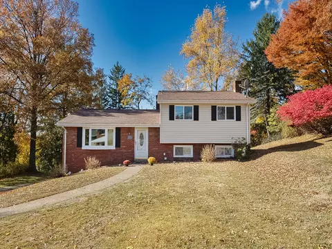 8459 Ridgemont Rd, Pittsburgh, PA 15237