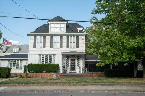 430 College Ave, Beaver, PA 15009
