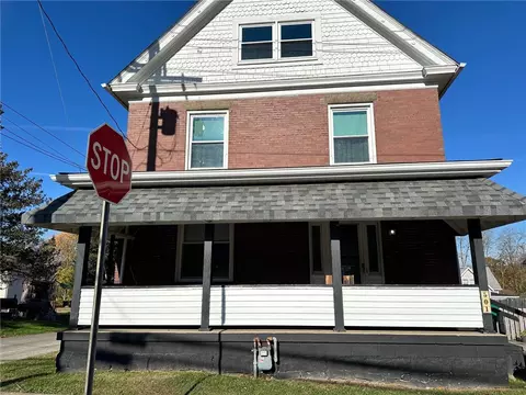 501 E 1st Ave, Derry, PA 15627