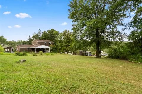 Exterior - 13659 Wright Dr, North Huntingdon, PA 15642 photo 4 of 5