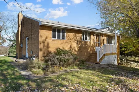 130 Firwood Dr, Bridgeville, PA 15017