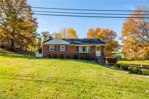 1515 S Main St, Washington, PA 15301