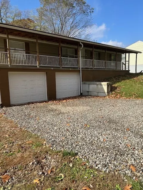 1473 Monastery Dr, Latrobe, PA 15650