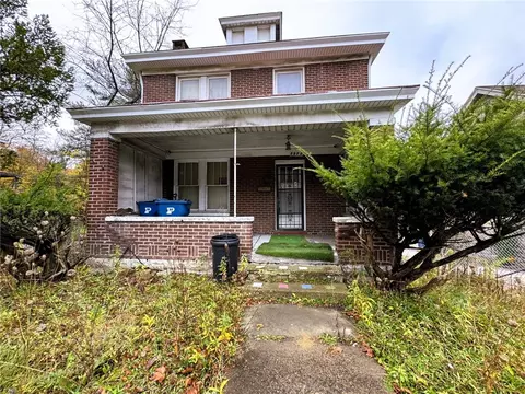 8920 Frankstown Rd, Penn Hills, PA 15235