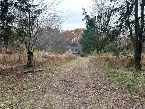 244 Hilltop Acres Rd, Slippery Rock, PA 16057