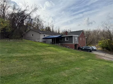 669 Tyrol Blvd, Monessen, PA 15062