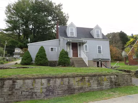 5812 Meade St, Mckeesport, PA 15135
