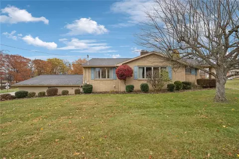 10 Driving St, Latrobe, PA 15650