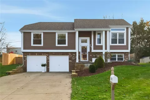 127 Clearbrook Dr, Cranberry Township, PA 16066