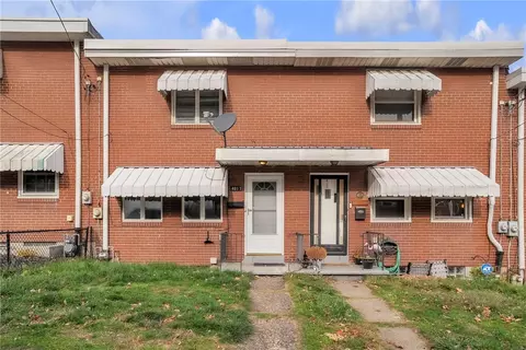 4017 Arsenal Pl, Pittsburgh, PA 15201