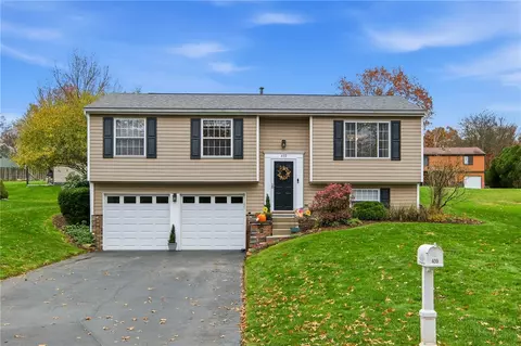 459 Partridge Run Rd, Gibsonia, PA 15044