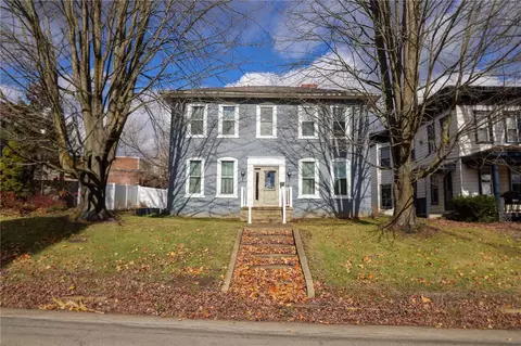 117 E Market St, Mercer, PA 16137