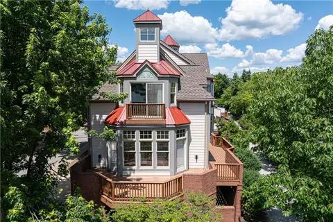 88 Waterfront Dr, Pittsburgh, PA 15222