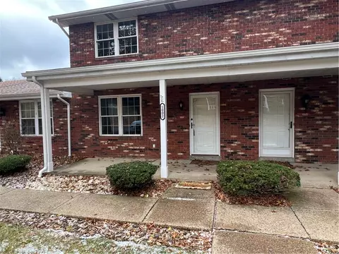 2902 Darlington Rd #1002, Beaver Falls, PA 15010
