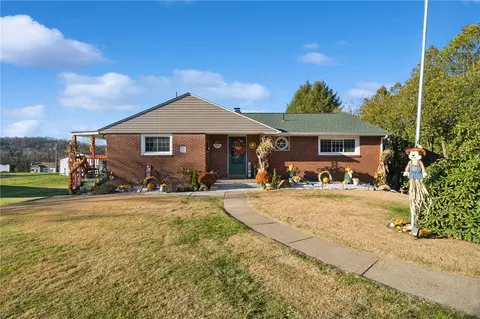 217 Coulter Rd, White Oak, PA 15131