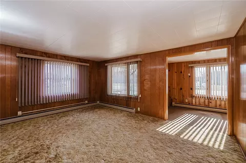 Living - 151 Hemlock Rd, Commodore, PA 15729 photo 3 of 8