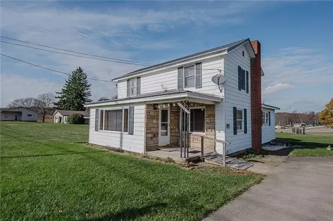 151 Hemlock Rd, Commodore, PA 15729