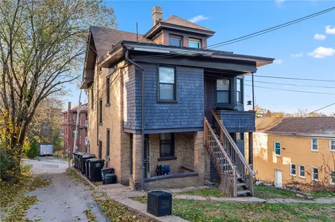 2853 Louisiana Ave, Pittsburgh, PA 15216