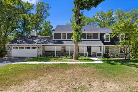 8241 Thompson Run, Pittsburgh, PA 15237