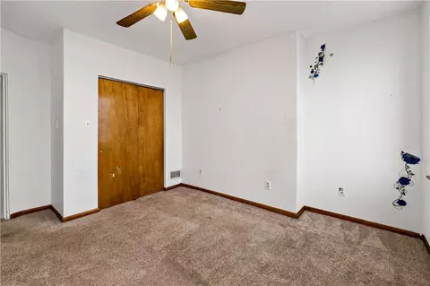 Bedroom - 545 Stokes Ave, Braddock, PA 15104 photo 7 of 9