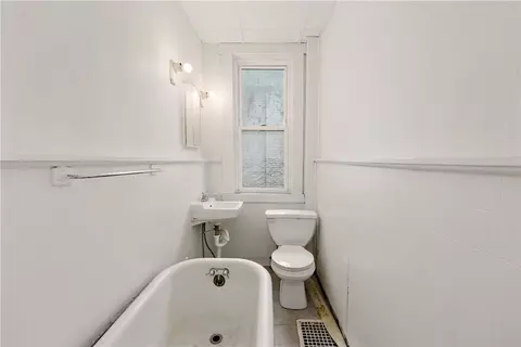 Bath - 545 Stokes Ave, Braddock, PA 15104 photo 2 of 2