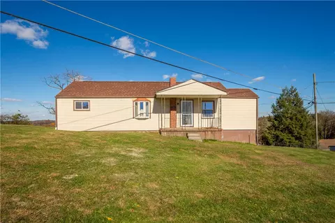 275 Hallam Rd, Washington, PA 15301