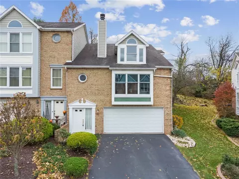 85 Unity Sq, Greensburg, PA 15601